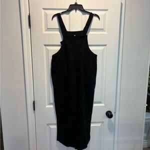 Elegant Black Women's Dress